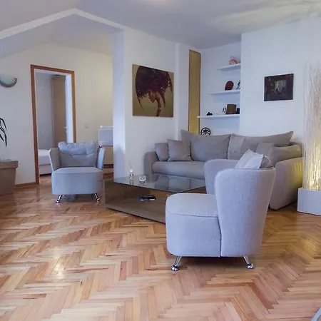 Apartment Center